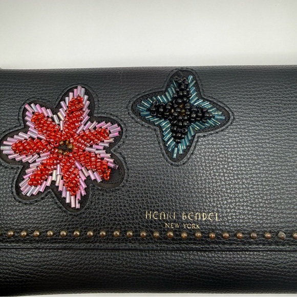 Henri Bendel Black Clutch Wristlet with Beaded Floral Accents Rare - Picture 3 of 9